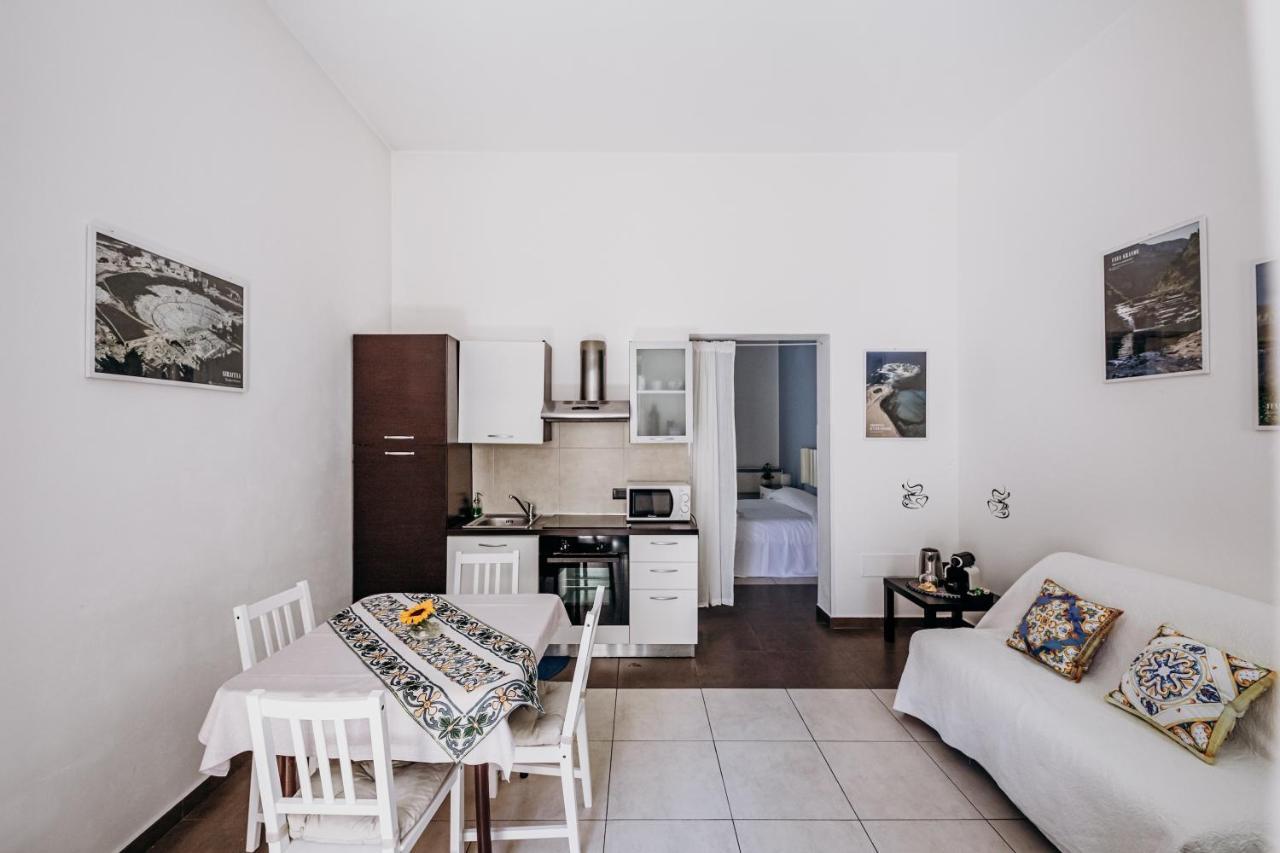 Kyanos Residence Syracuse Екстер'єр фото
