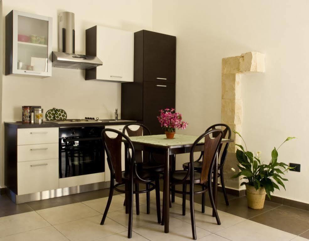 Kyanos Residence Syracuse Екстер'єр фото